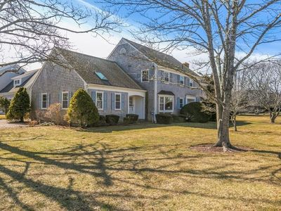 239 Gosnold St, Barnstable, MA, 02630