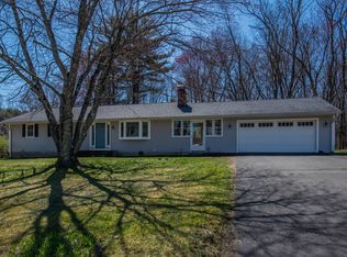 19 Blueberry Ln, Avon, CT 06001
