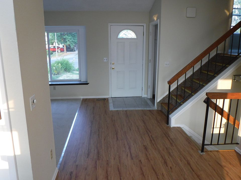 2nd image of 4161 S Dunkirk Way