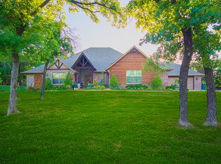 10611 Deer Path Rd, Edmond, OK 73025
