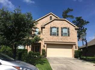 90 S Rocky Point Cir, The Woodlands, TX 77389