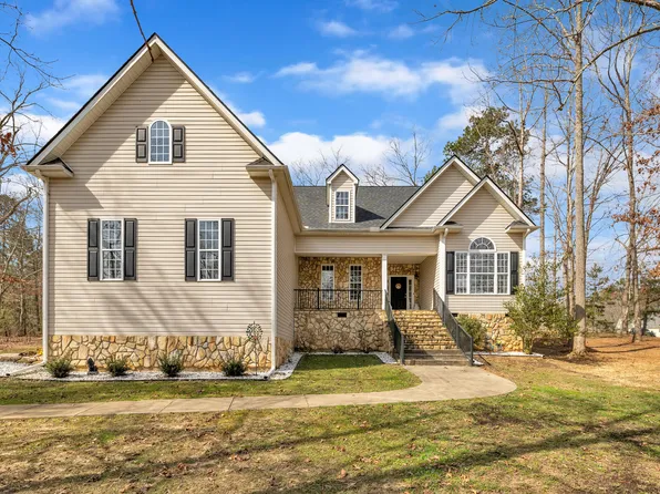 10 Holden Ct, Youngsville, NC 27596