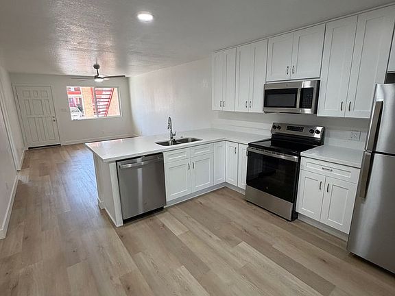 3rd image of 510 W University Dr Unit 119