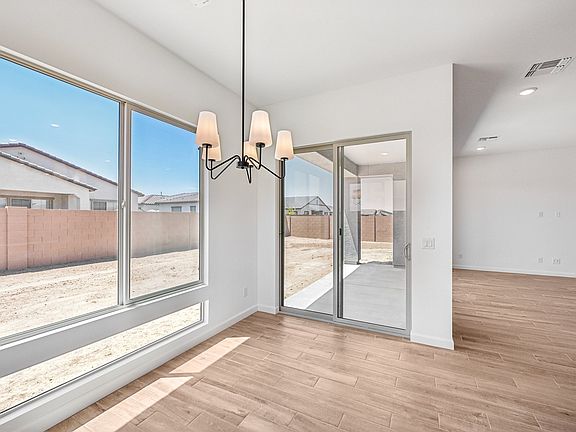 Madera - Aspen Interior Image 7