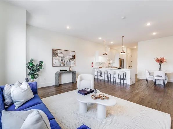 226 Nunda Ave #1, Jersey City, NJ 07306
