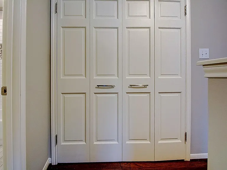 1408 W Webster St — Photo 30