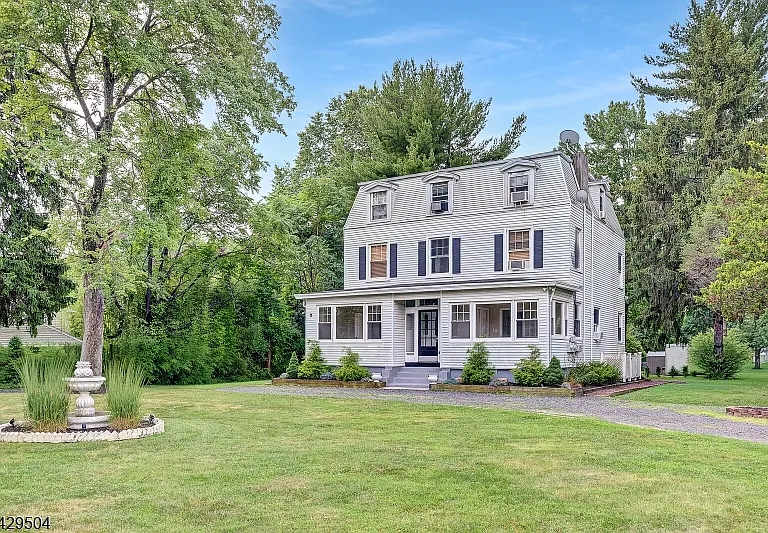 1250 Terrill Rd #A — Photo 2