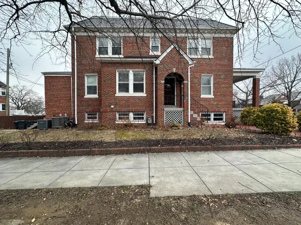 201 Jefferson St NW, Washington, DC 20011