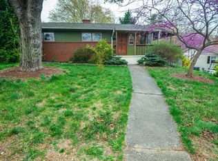 128 Longview Rd, Asheville, NC 28806