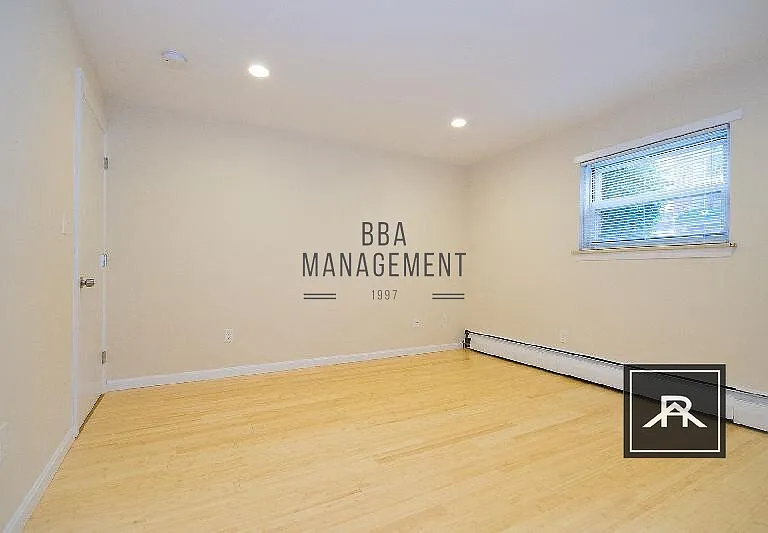 13 Commonwealth Ct #1 — Photo 12