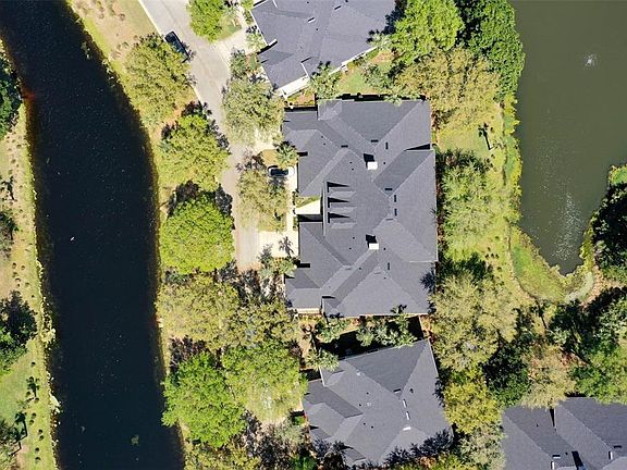 4th image of 10 River Point Dr