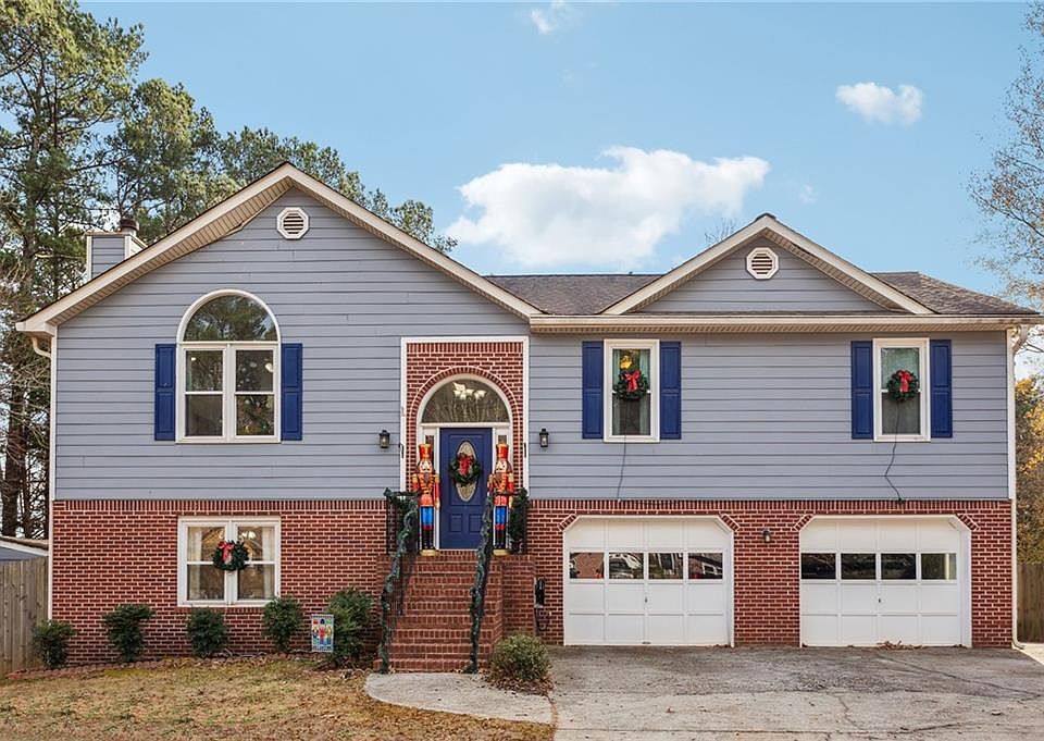 1st image of 500 Heritage Woods Dr