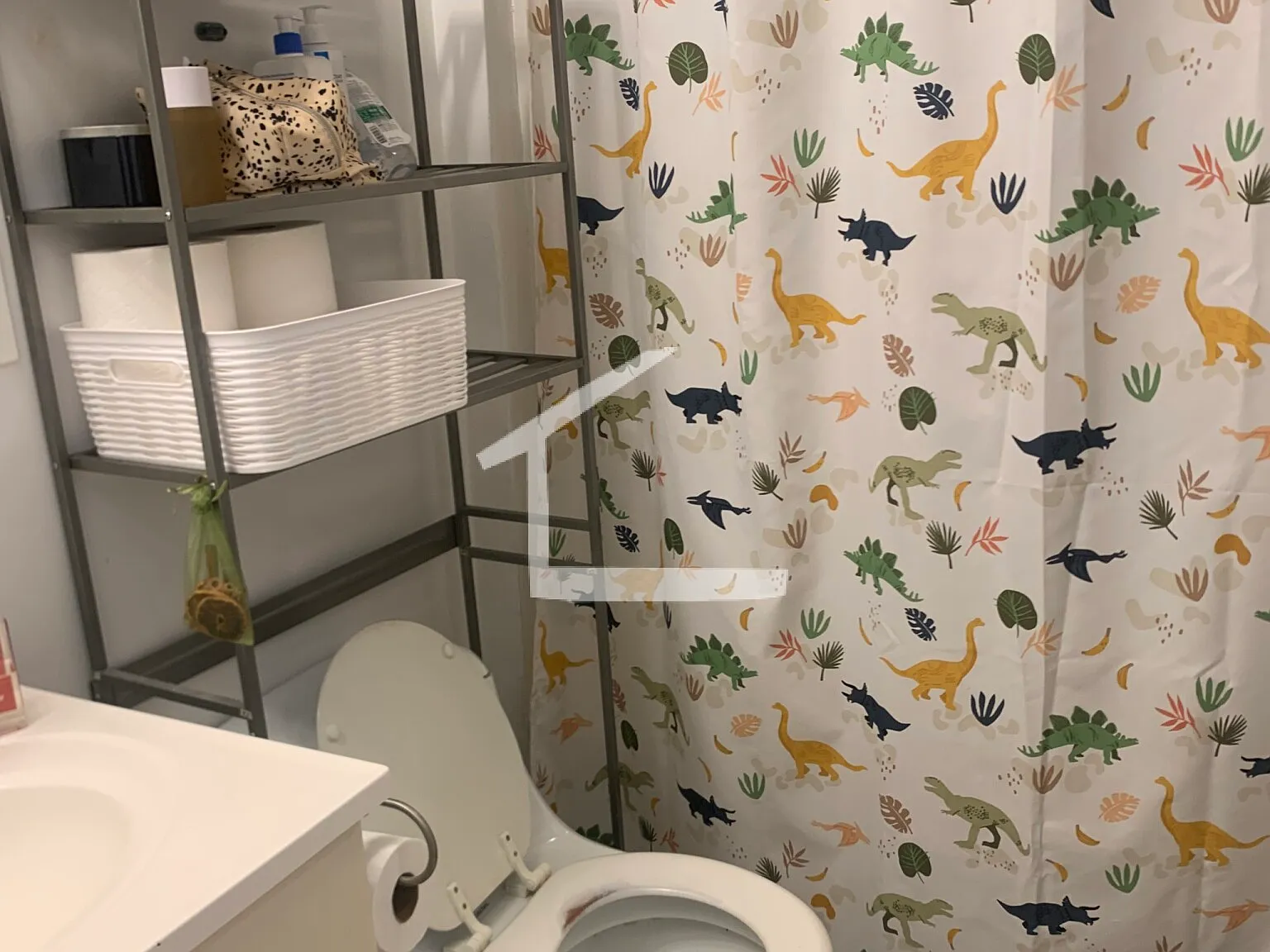 3 bed, 1076 sqft, $5,335 — Photo 4