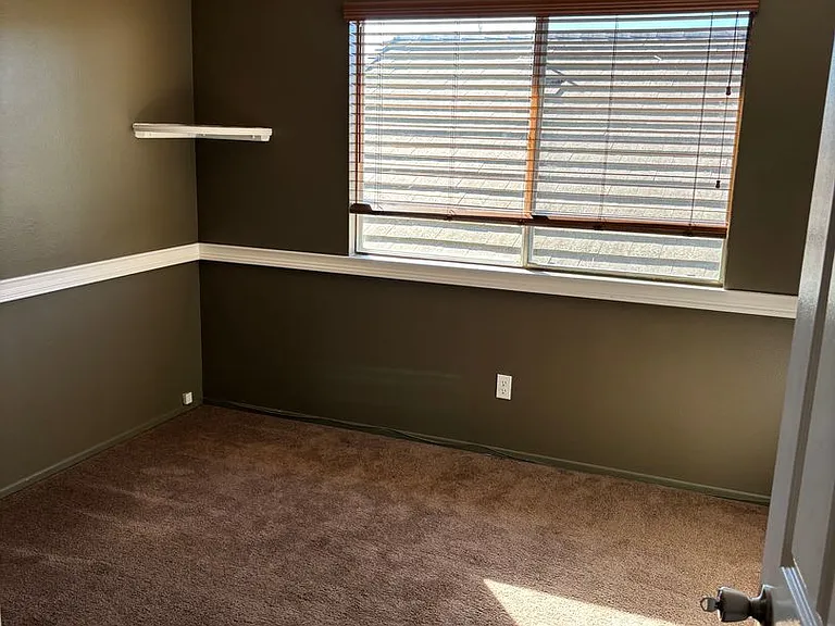 10463 Graham Ct — Photo 24