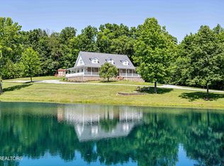 680 Gateway Ln, Seymour, TN 37865