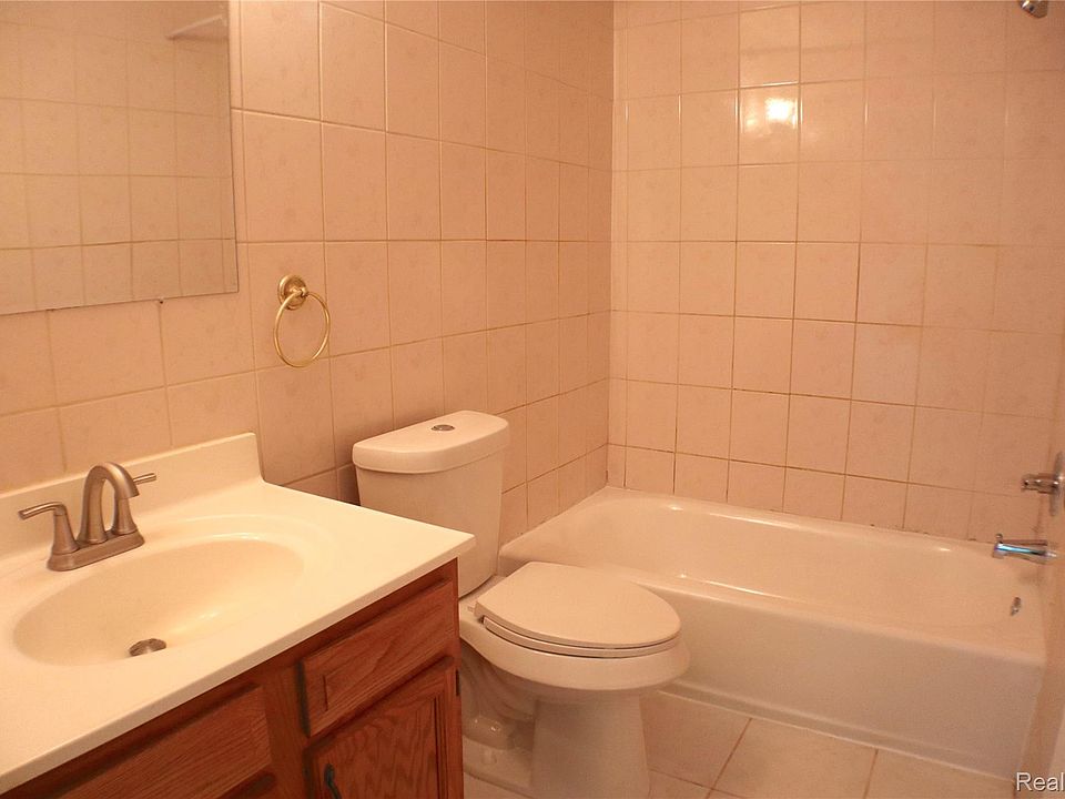 39838 Village Wood Cir, photo 14