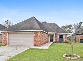 15503 Oakstone Dr, Prairieville, LA 70769