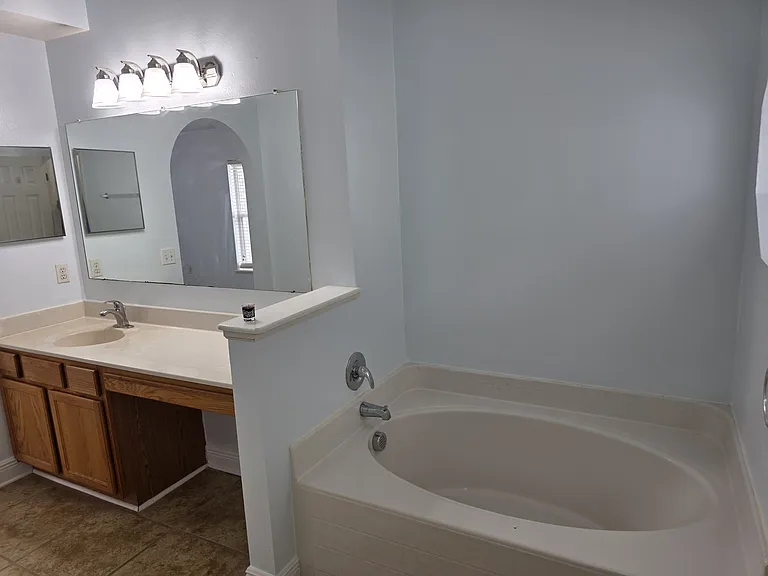 30203 Rattana Ct — Photo 12