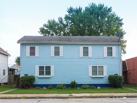 3rd image of 411 W 7th St #411
