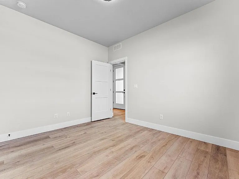 2173 W Herron Ridge Dr — Photo 38