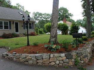 99 Abbotts Crossing Rd, Coventry, RI 02816