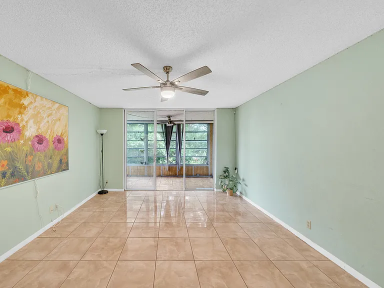 3070 NW 48th Ter #405 — Photo 10