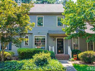 902 Albany Ct, Raleigh, NC 27615