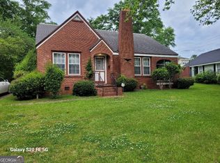 1419 Roper Ave, West Point, GA 31833