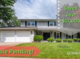 3406 52nd St, Moline, IL 61265