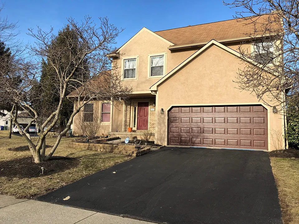 7426 Mapleleaf Blvd