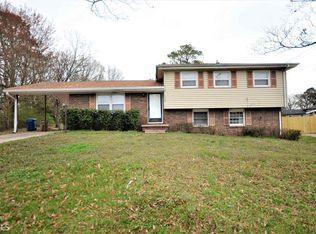 6338 Forest Haven Ln, Riverdale, GA 30274