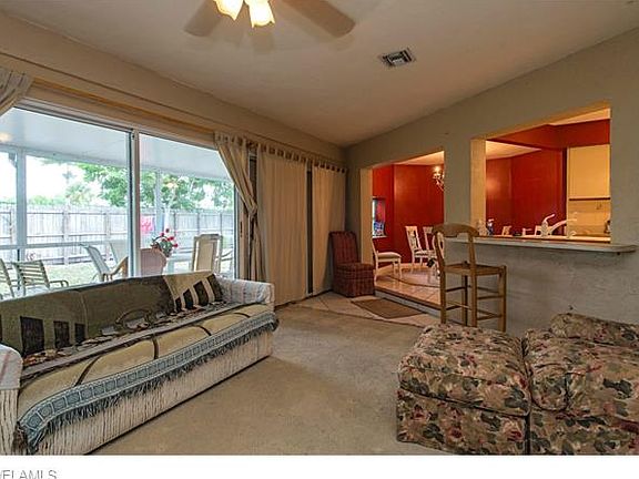 3rd image of 101 Willow Creek Ln
