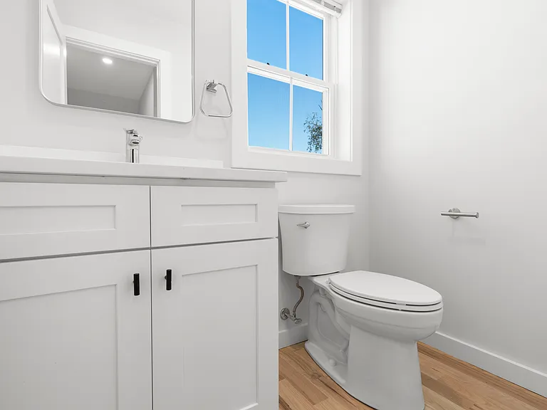 14 Taylor St #8 — Photo 7