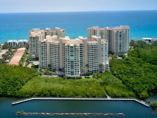 3720 S Ocean Blvd APT 301, Boca Raton, FL 33487