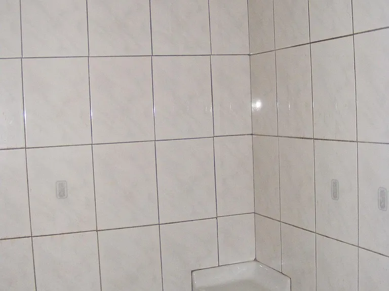 2334 Lewis St — Photo 9