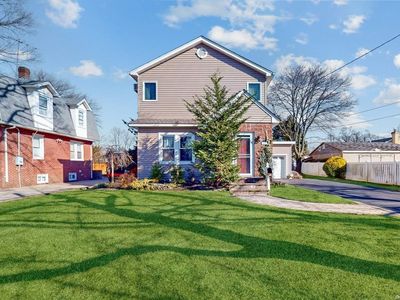 1459 Meadowbrook Road, Merrick, NY, 11566