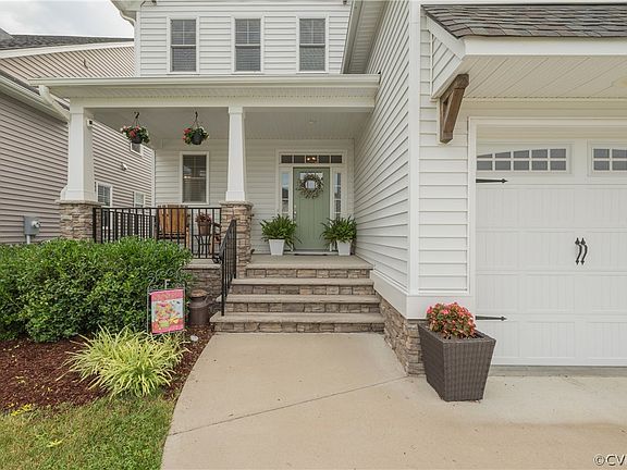 4th image of 8178 Saint Emilion Ct