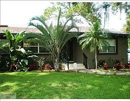 1st image of 7901 Garden Dr N