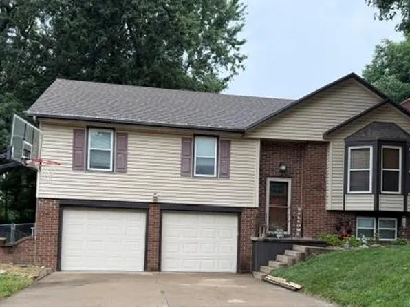 3909 W Haverill Dr, Saint Joseph, MO 64506