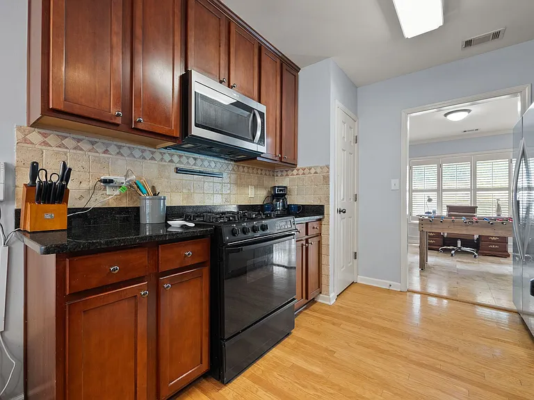 3613 Southland Dr NE #A — Photo 17