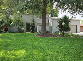 1829 Maynard Dr, Champaign, IL