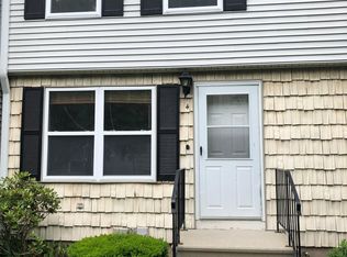 4 Periwinkle Ln, Glastonbury, CT 06033