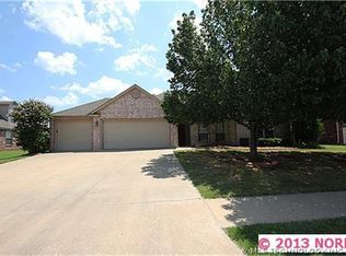 8925 N 138th East Ave, Owasso, OK 74055
