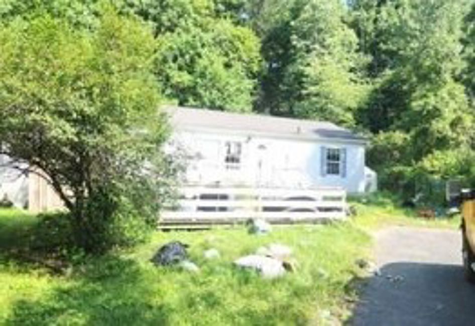 1st image of 1521 Burden Lake Rd