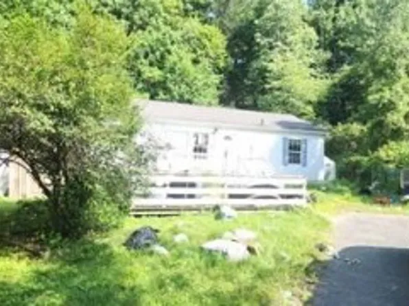 1521 Burden Lake Rd, Averill Park, NY 12018