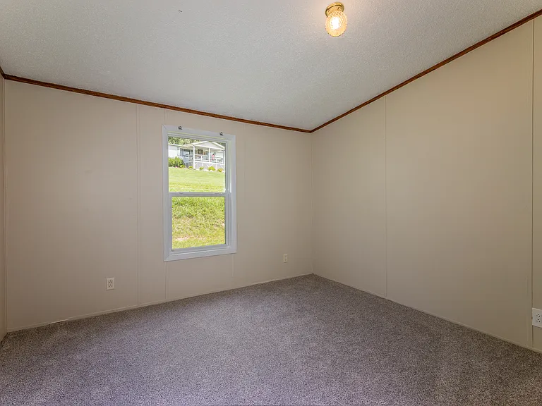 60 Brooklane Dr — Photo 12