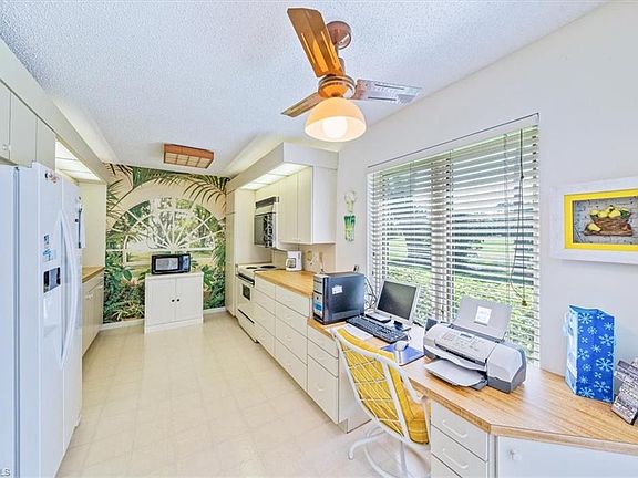 3rd image of 109 Clubhouse LN #195