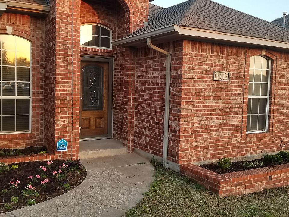 1st image of 15617 Vicki Dr