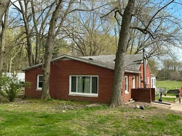 11084 Michigan Rd, Plymouth, IN 46563