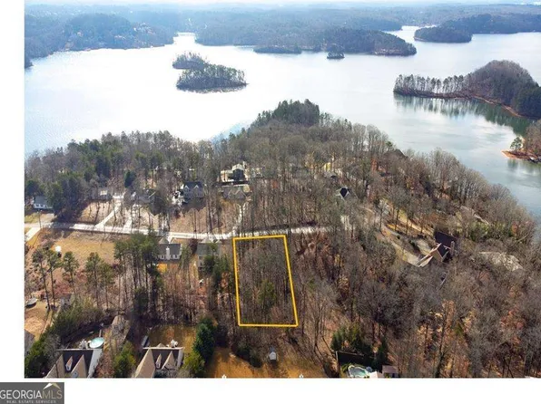3697 Cameron Cir, Gainesville, GA 30506